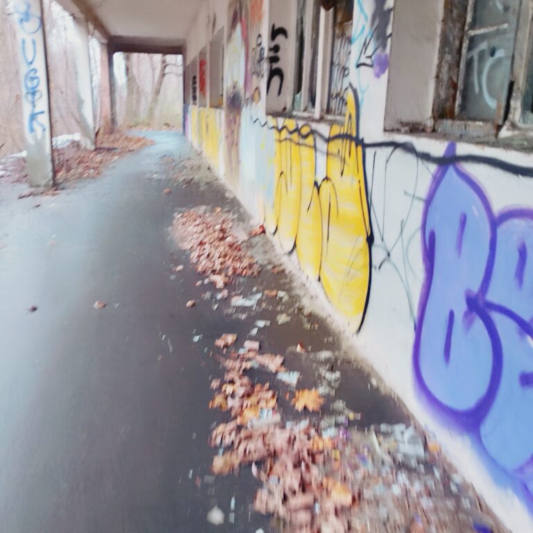 Opuszczone Zakłady Włókiennicze Bewelana w Bielsku-Białej, Bielsko-Biała, województwo śląskie - relacja z 12.2025, zdjęcie 27