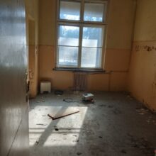 Dawna opuszczona szkoła w Pszczółczynie Pszczółczyn