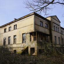 Pałac w lasku Wierzchucinek