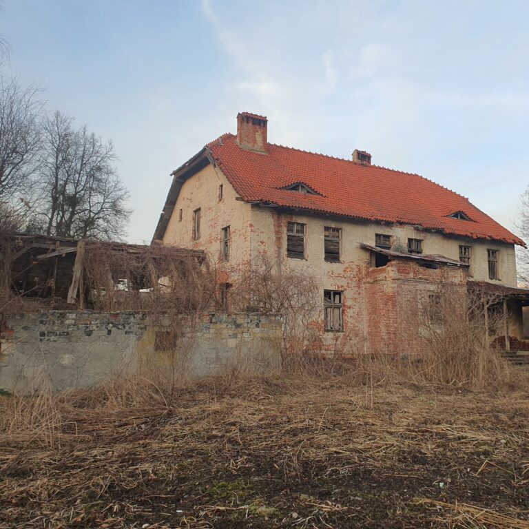Opuszczona willa i dworek, Elbląg, województwo warmińsko-mazurskie - relacja z 03.2026, zdjęcie 5