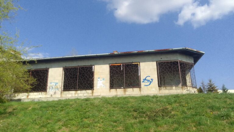 Opuszczona Apteka, Tarnów, województwo małopolskie - relacja z 04.2026, zdjęcie 3