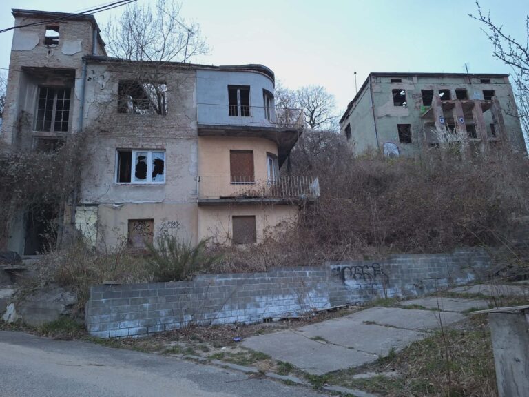 Opuszczony dom – Gdynia, Gdynia, województwo pomorskie - relacja z 04.2026, zdjęcie 31