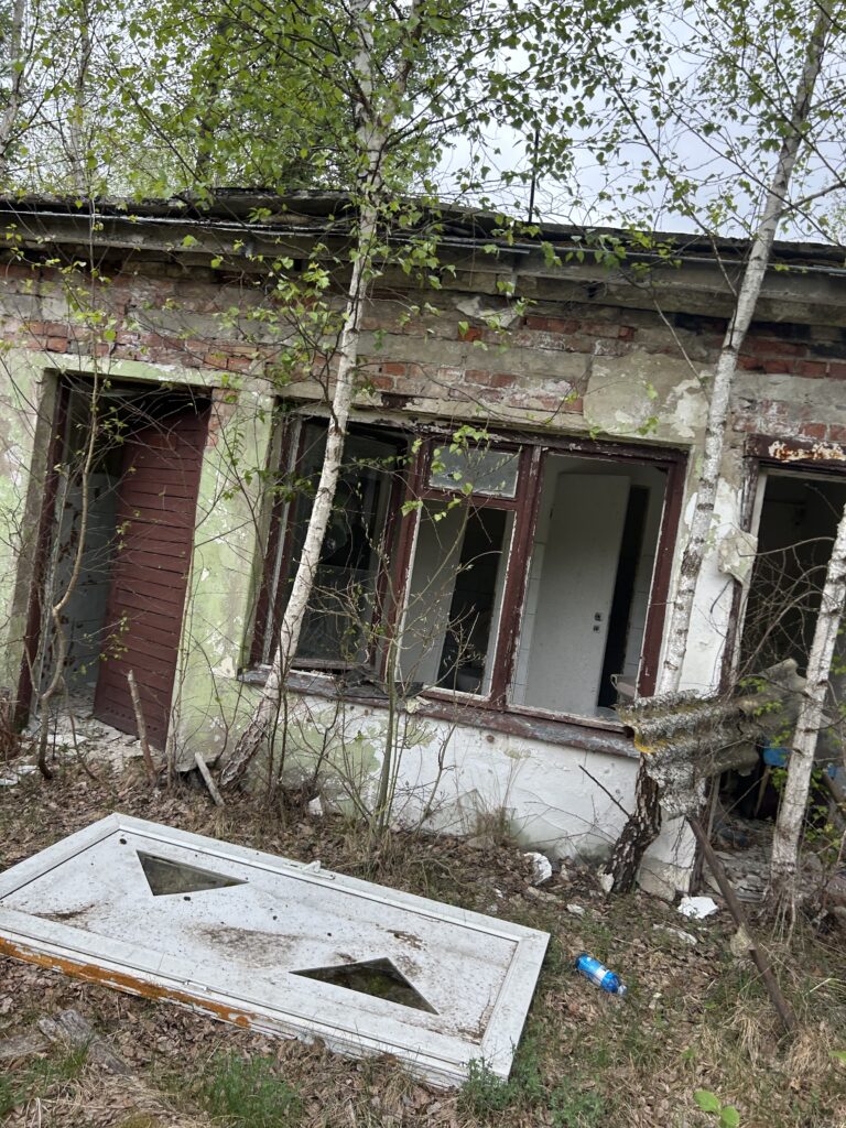 Opuszczony ośrodek kolonijny, Nowa Kaletka, województwo warmińsko-mazurskie - relacja z 05.2026, zdjęcie 8