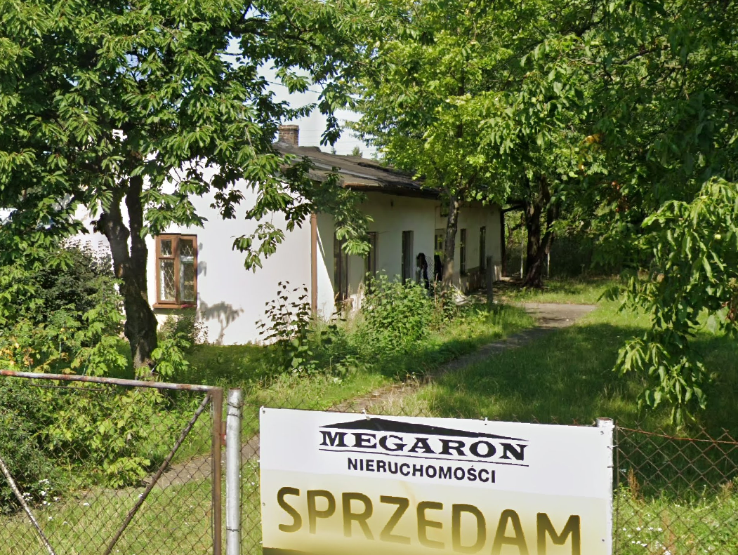 Opuszczony dom na parkitce, Częstochowa, województwo śląskie