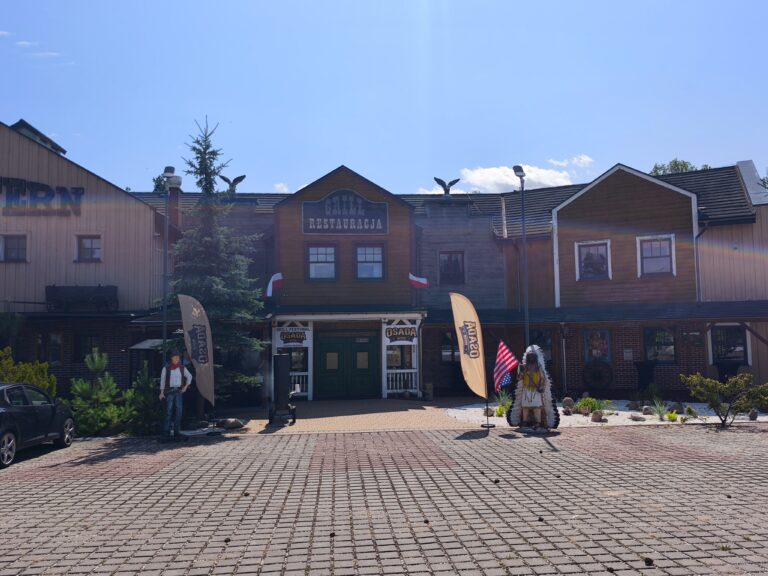 Opuszczony Hotel Western, Niwy, województwo kujawsko-pomorskie - relacja z 07.2026, zdjęcie 2